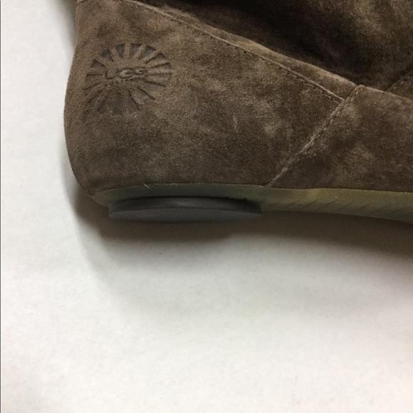 NWOT. Never worn suede boots - Picture 4 of 7